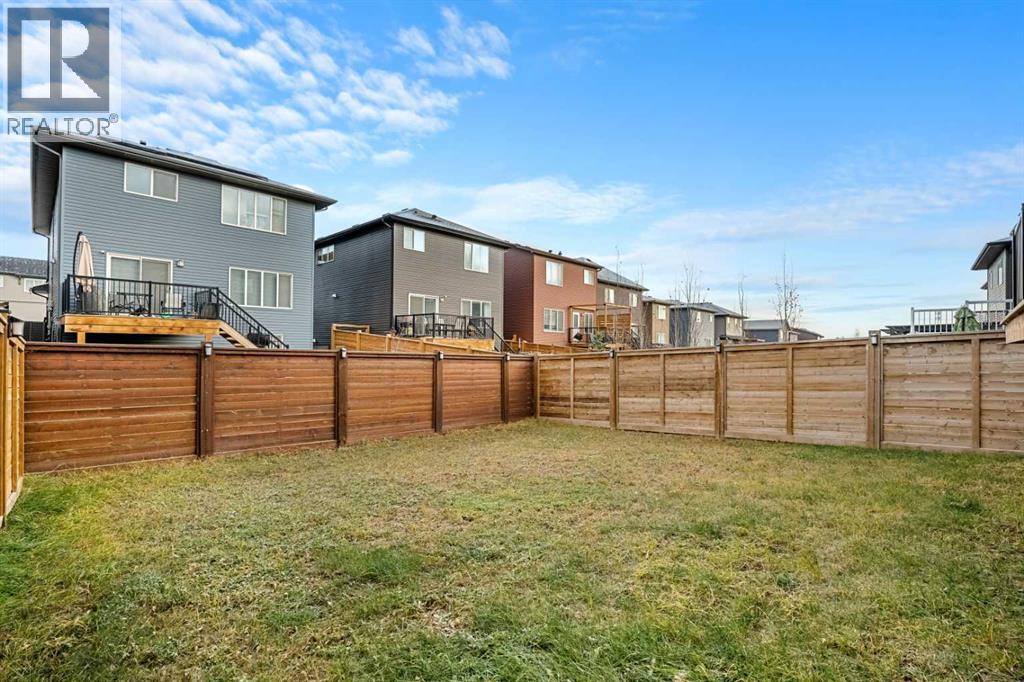 1020 Chinook Gate Heath SW - Image 38