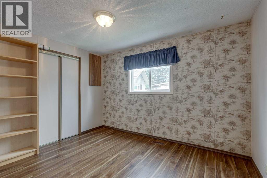 71 Parkside Avenue, Red Deer