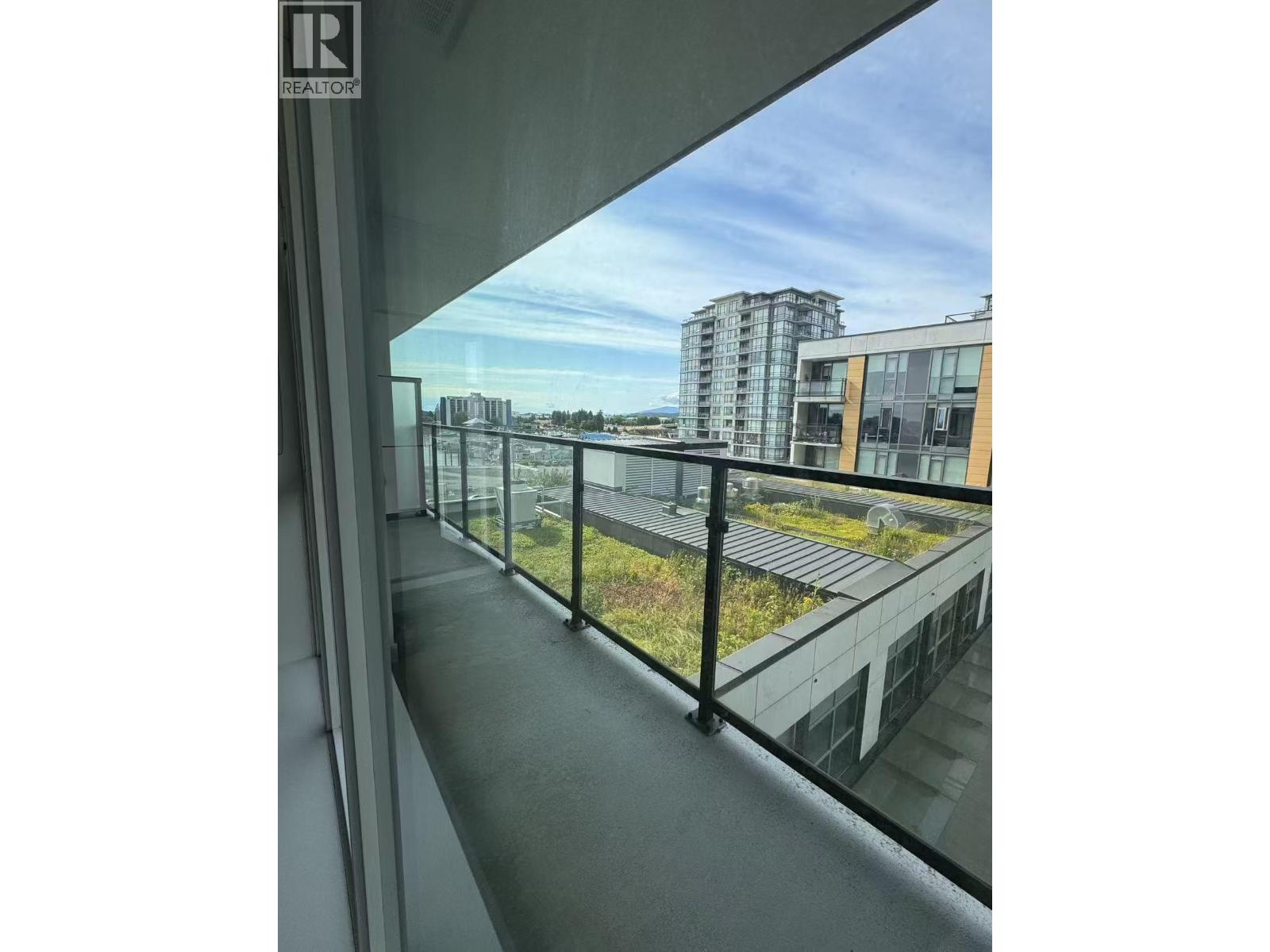 1 Bed, 1 Bath House for Rent in Richmond – 8155 CAPSTAN WAY, Richmond – MLS# R3151925 - Image 8