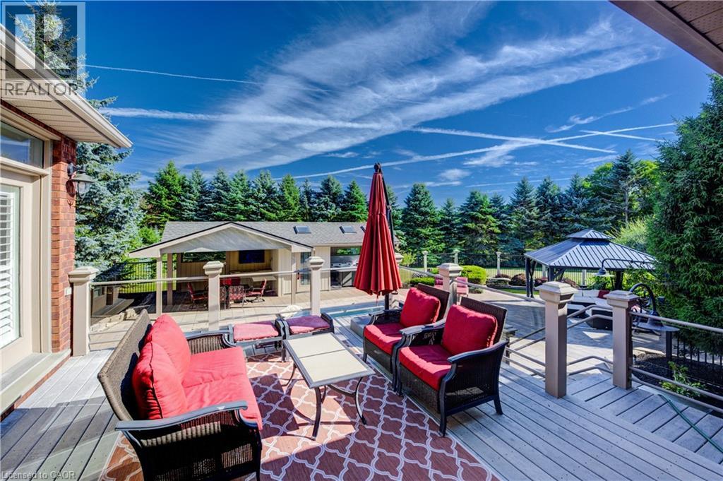 11 CECIL KENNEDY Court - Image 28