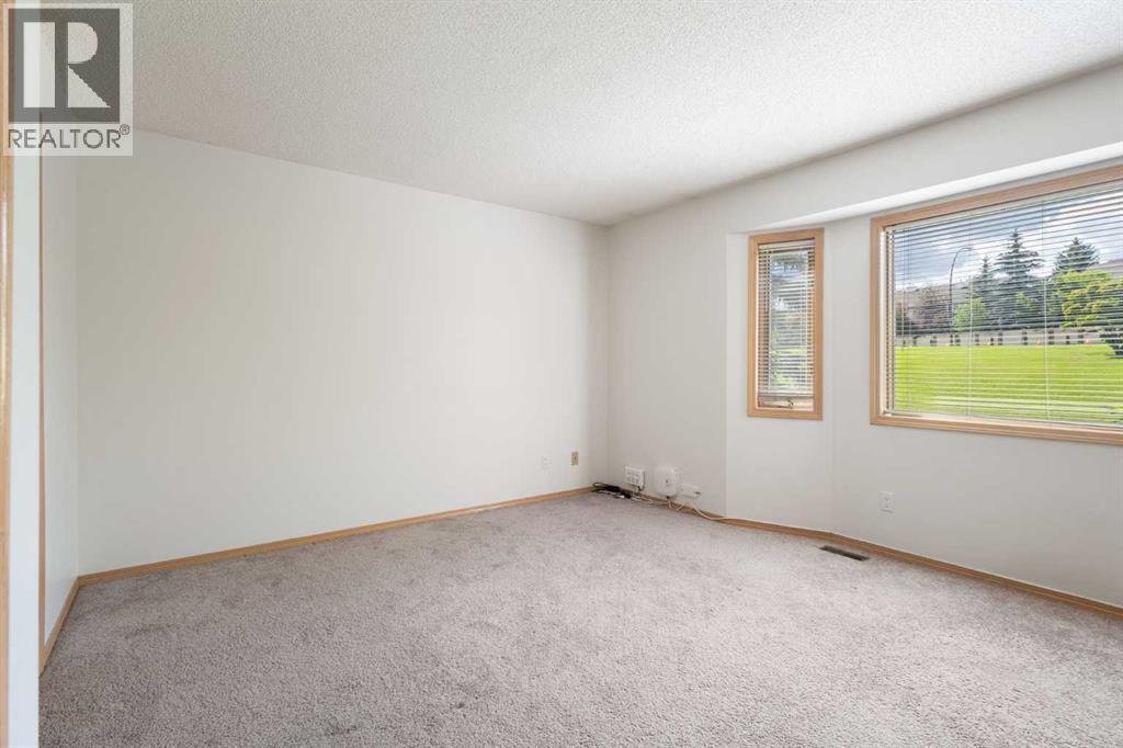17 Patina Park SW - 17