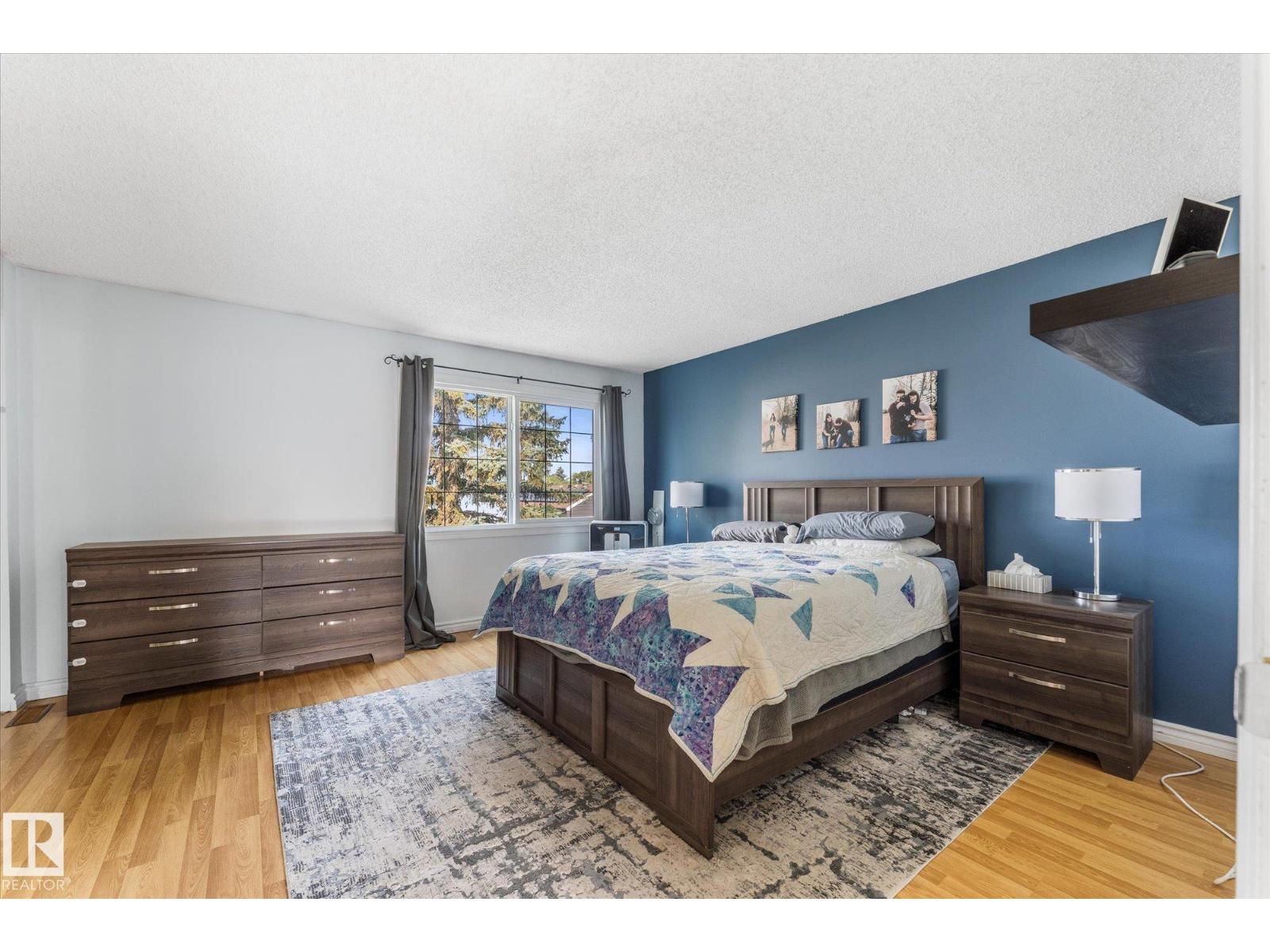 #26 100 WESTRIDGE CR - 19