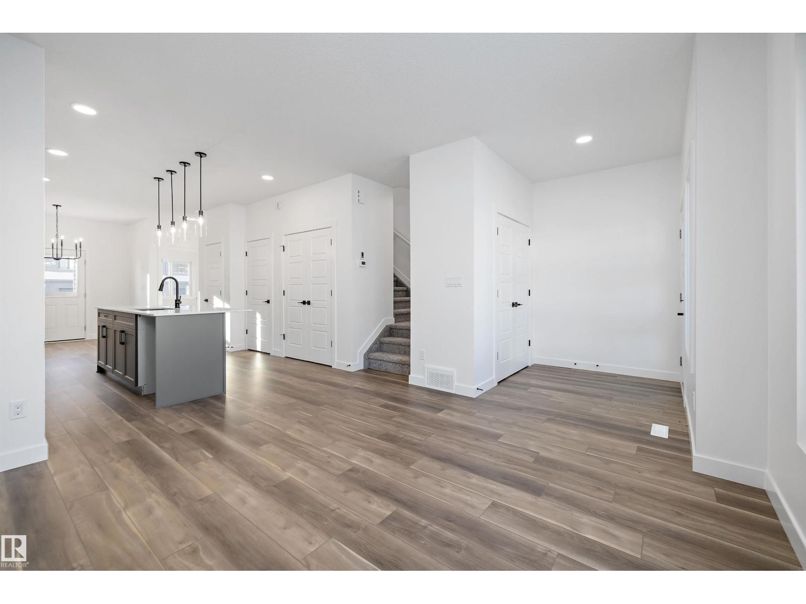 2020 191 ST NW, River's Edge, Edmonton photo 4