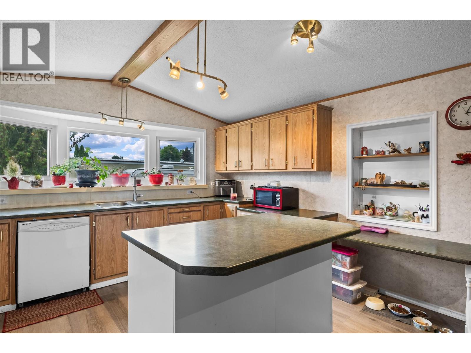 #163 715 Beaver Lake Road - Image 13