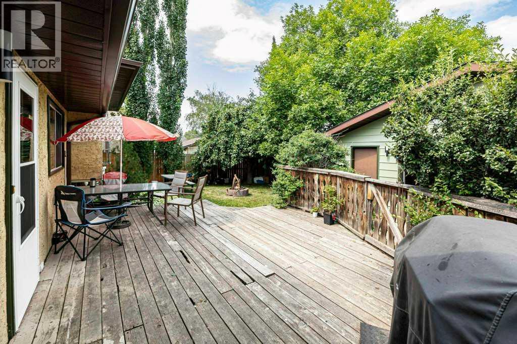 65 Hart Crescent South, Red Deer