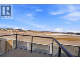 904, 218 Sherwood Square NW - photo 16