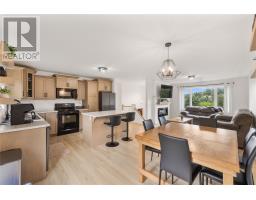917 Pouch Cove Line thumbnail 11