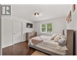 917 Pouch Cove Line thumbnail 20