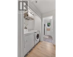 917 Pouch Cove Line thumbnail 28