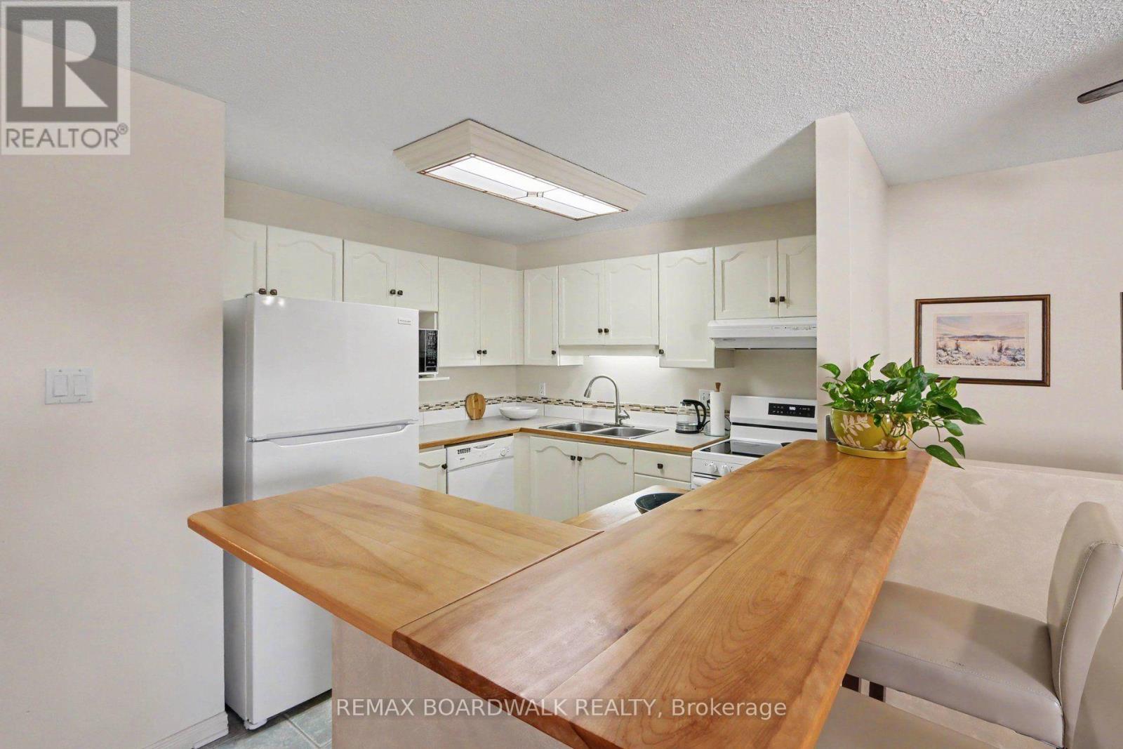 2 Bed, 2 Bath House for Sale in Carleton Place – 150 HUGHES STREET, Carleton Place – MLS# X13631542 - Image 10