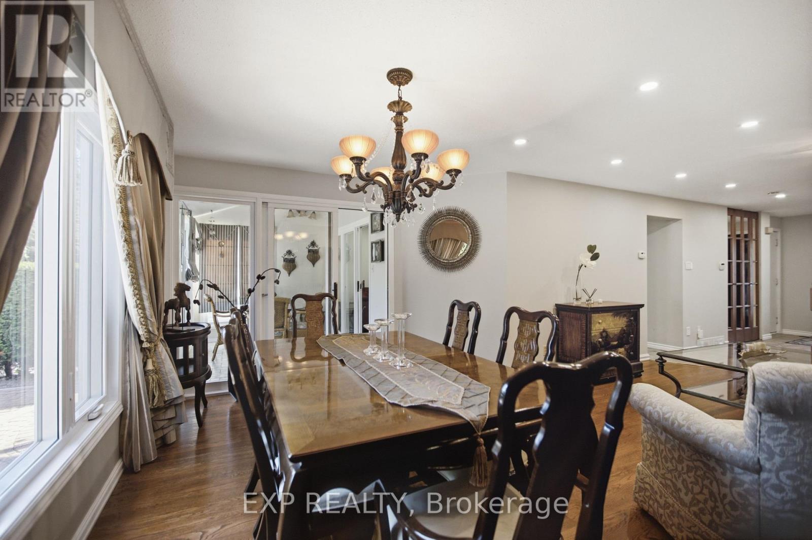 42 VALLEY RIDGE STREET - Image 12