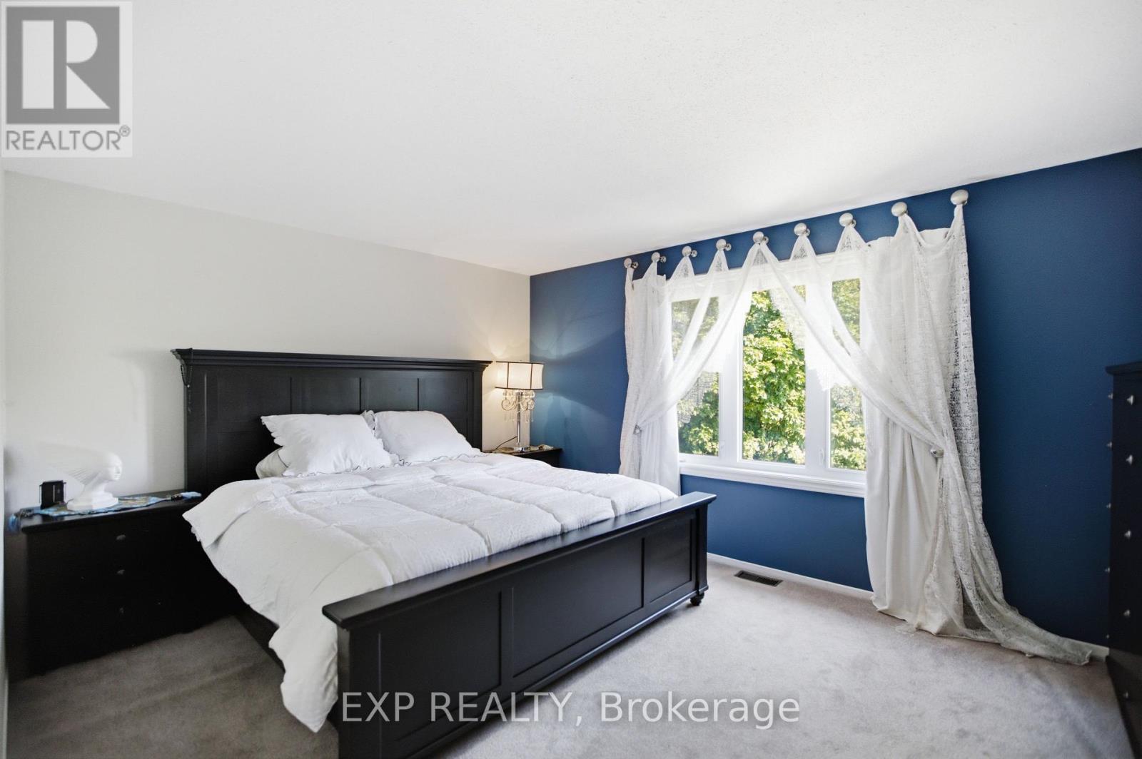 42 VALLEY RIDGE STREET - Image 23