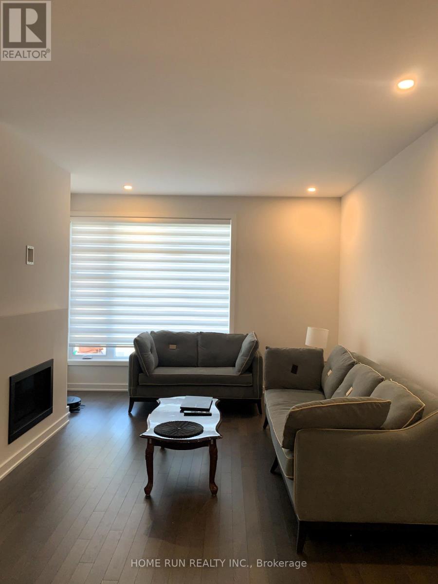 3 Bed, 3 Bath House for Rent in Ottawa – 669 HONEYDEW STREET, Ottawa – MLS# X13631600 - Image 7