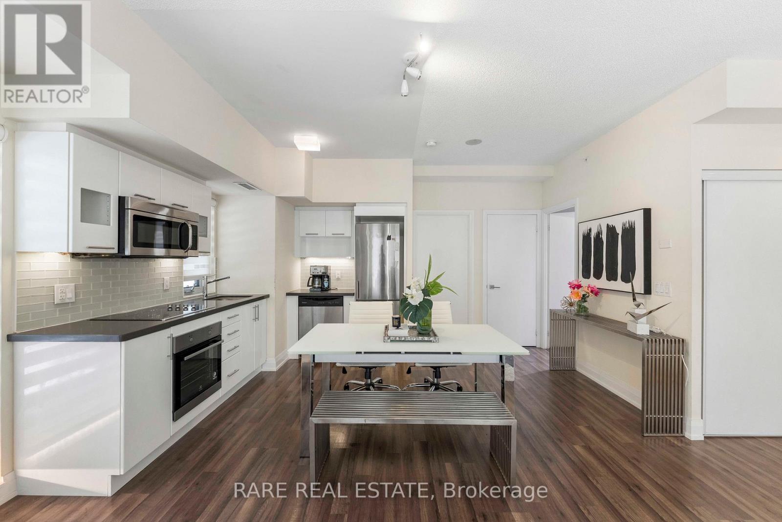 #E113 555 WILSON AVENUE - 4
