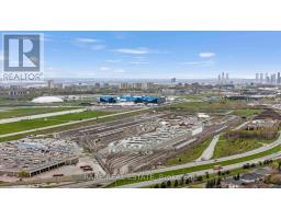 E113 - 555 Wilson Avenue, Toronto, ON M3H0C5 Photo 36