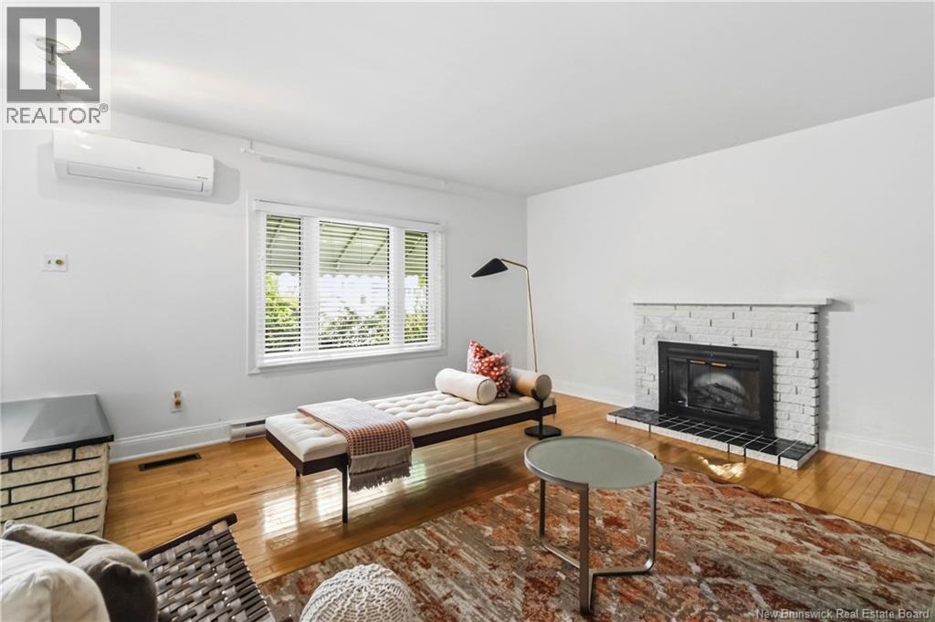 37 Winter Avenue - 9
