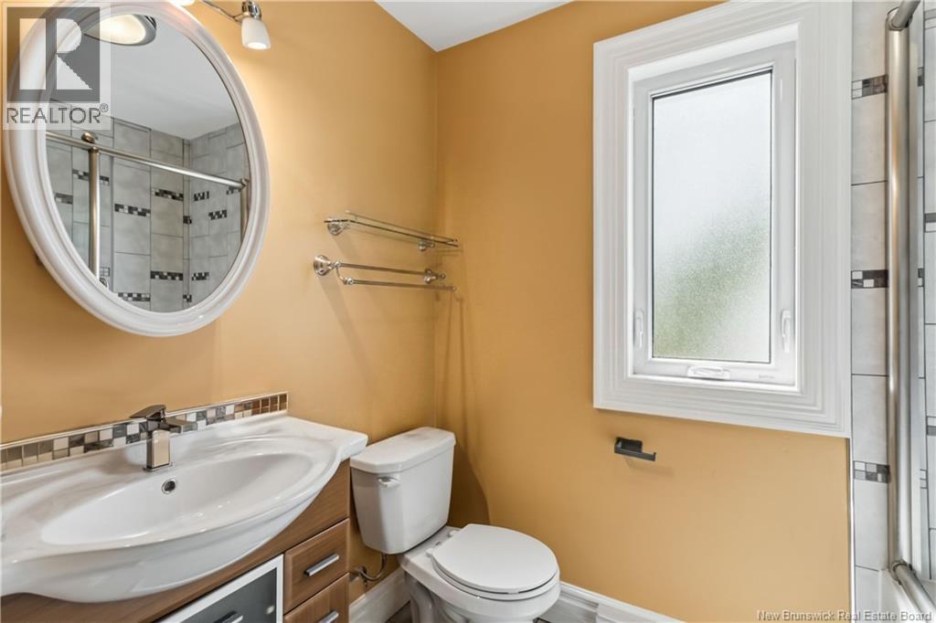 37 Winter Avenue - 27
