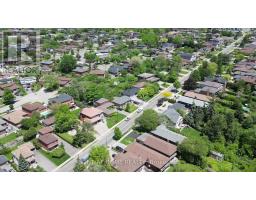 362 Maple Leaf Drive, Toronto, ON M6L1P4 Photo 11