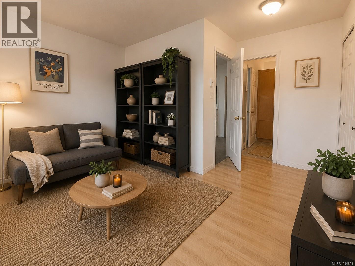 #2 1553 Larch Rd - Image 26