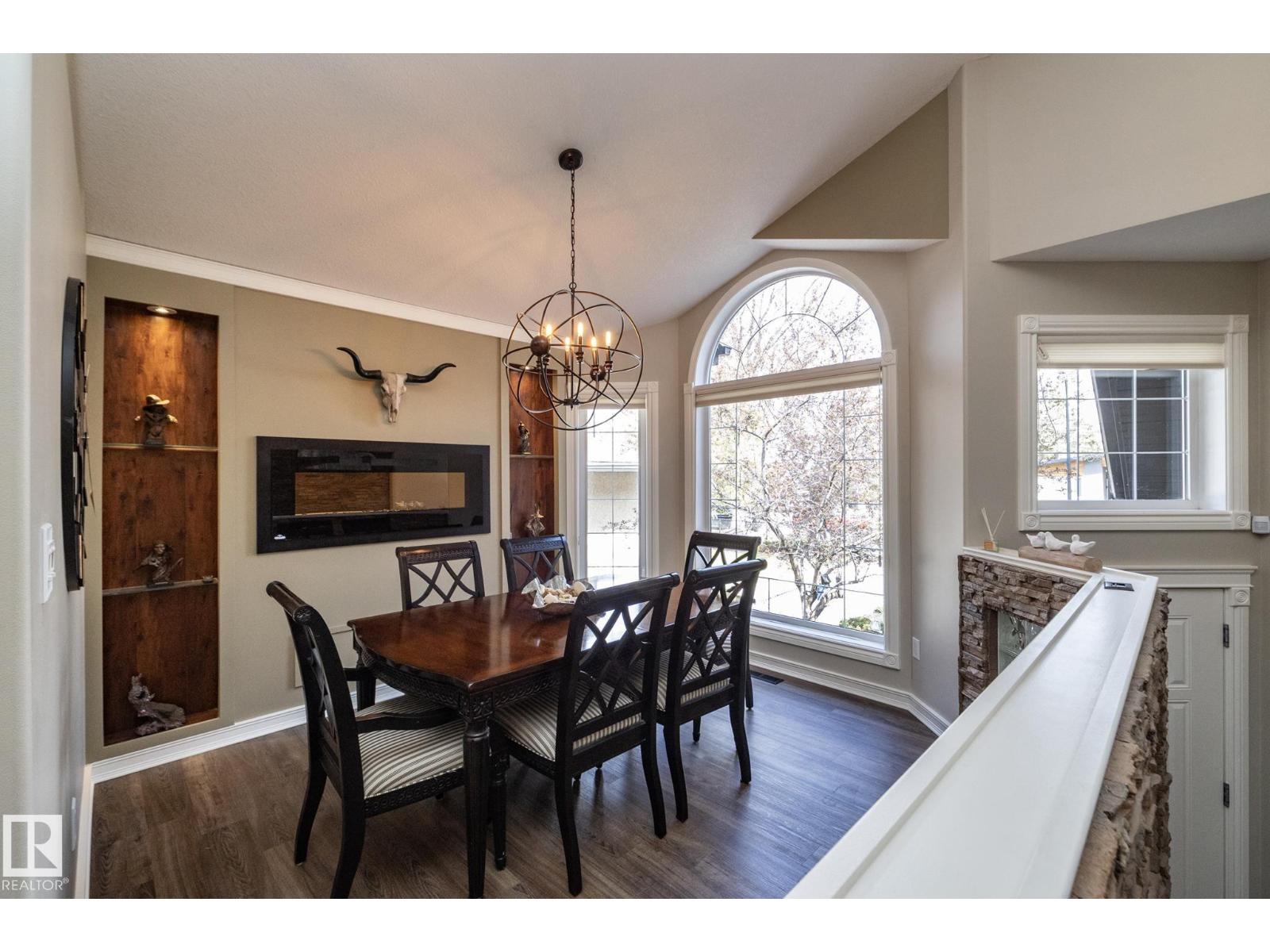 10416 148 ST NW - 10