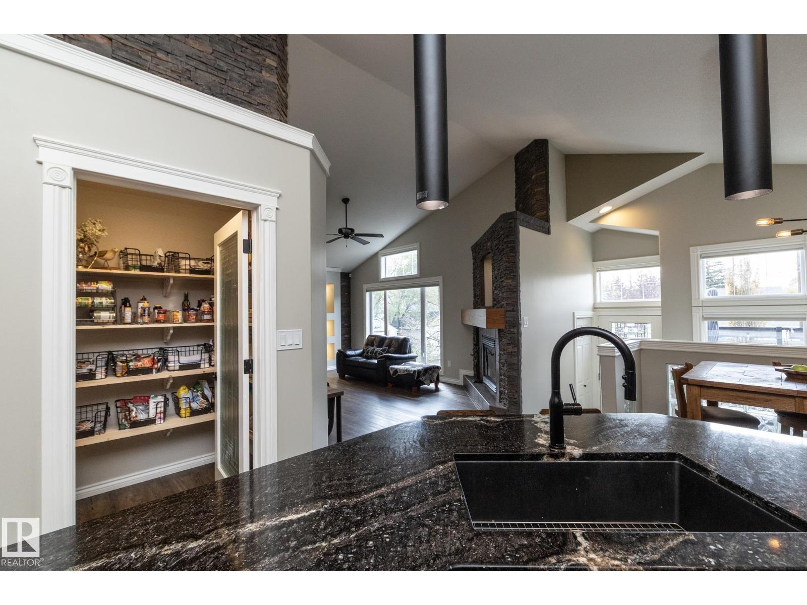 10416 148 ST NW - 15
