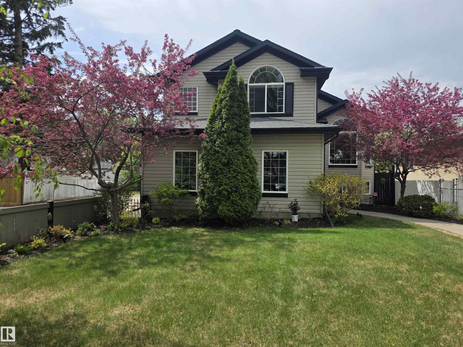 10416 148 ST NW - 3