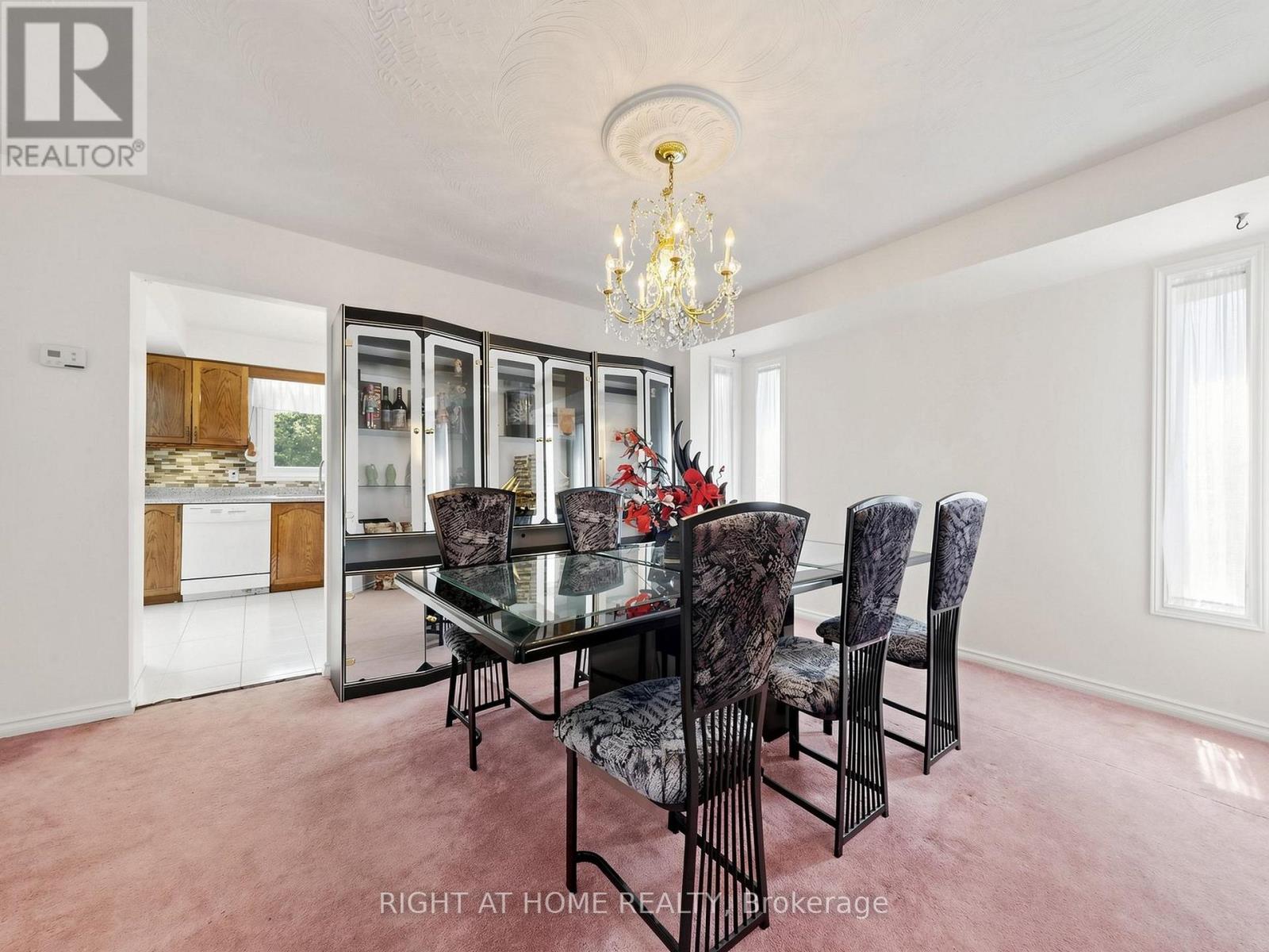 138 STRAWBERRY DRIVE - 11