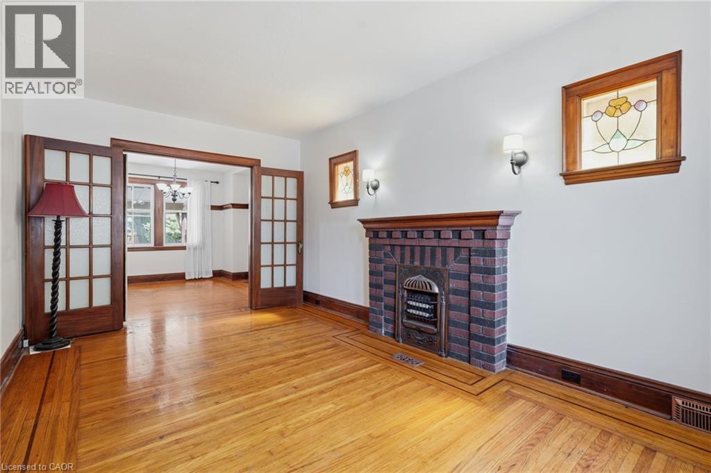 252 FAIRFIELD Avenue - Image 9