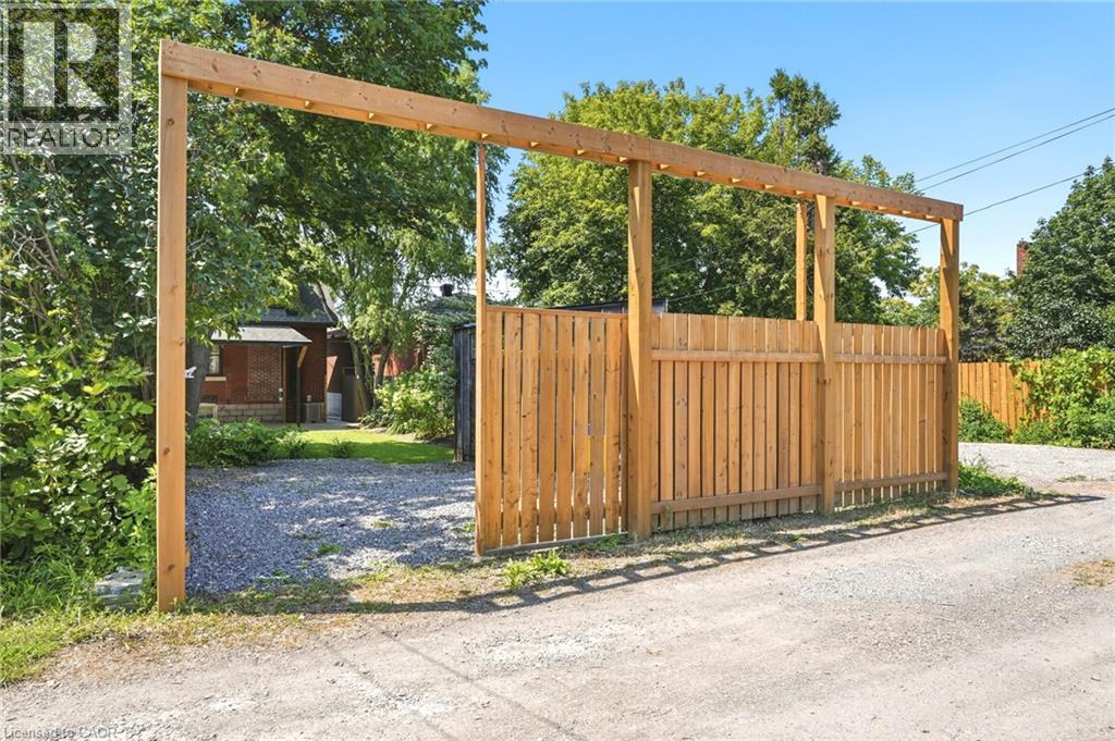 252 FAIRFIELD Avenue - 30