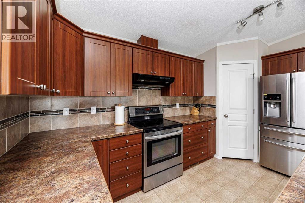 15 Mackenzie Ranch Way, Lacombe