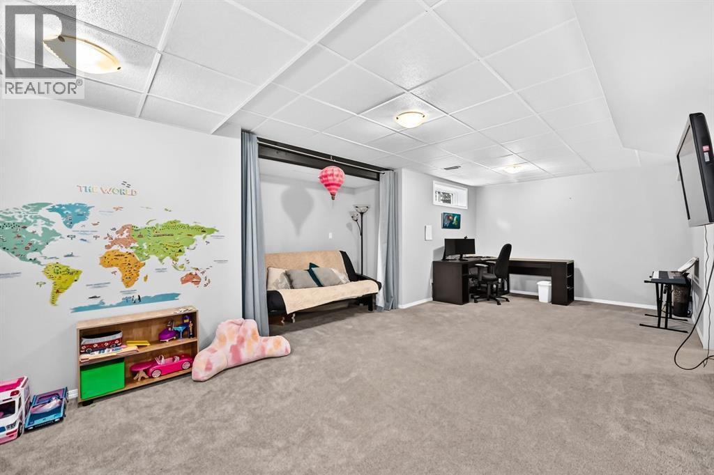 81 Sandalwood Court NW - Image 35
