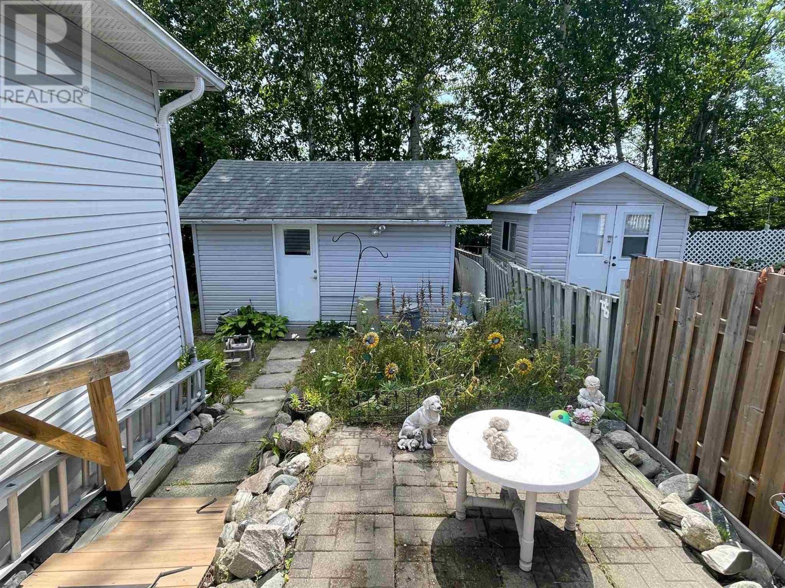 72 Farrell CRES - Image 5