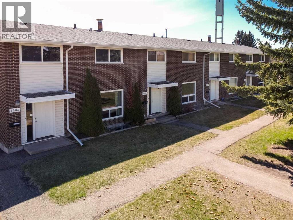 3907 39 Street, Red Deer