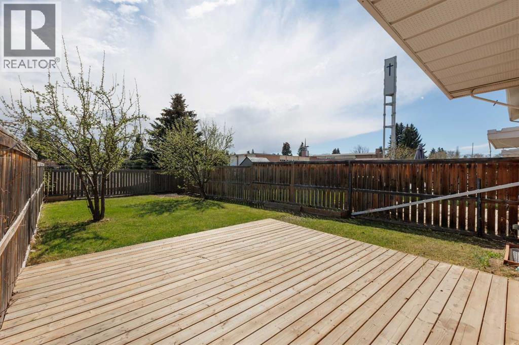 3907 39 Street, Red Deer