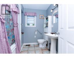 429 Delaware Avenue, Fort Erie, ON L2A5M4 Photo 15