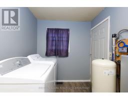 429 Delaware Avenue, Fort Erie, ON L2A5M4 Photo 16