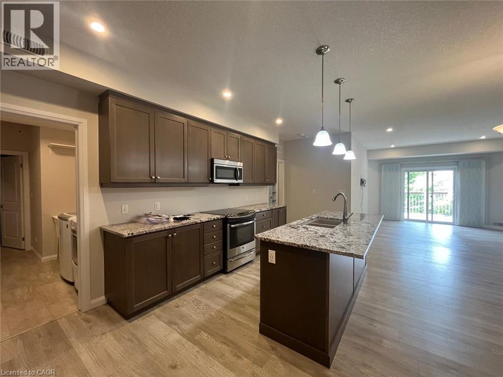 206 JESSICA Crescent Unit# A — photo 3