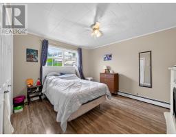 27 Valley Road thumbnail 17