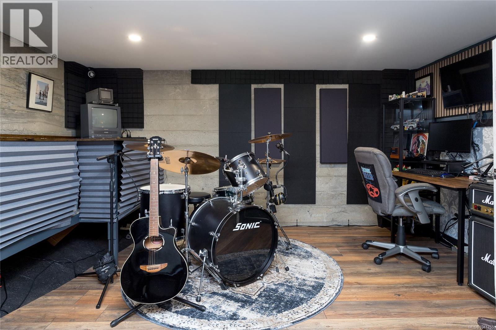 133 Gibraltar Bay Dr - 40