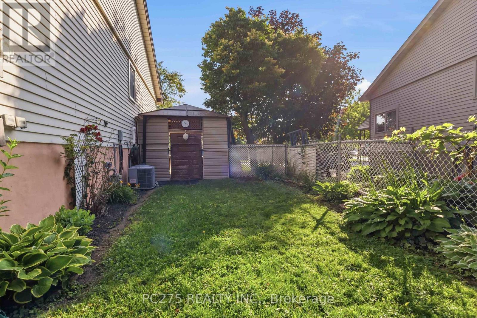 615 DEVERON CRESCENT - 40