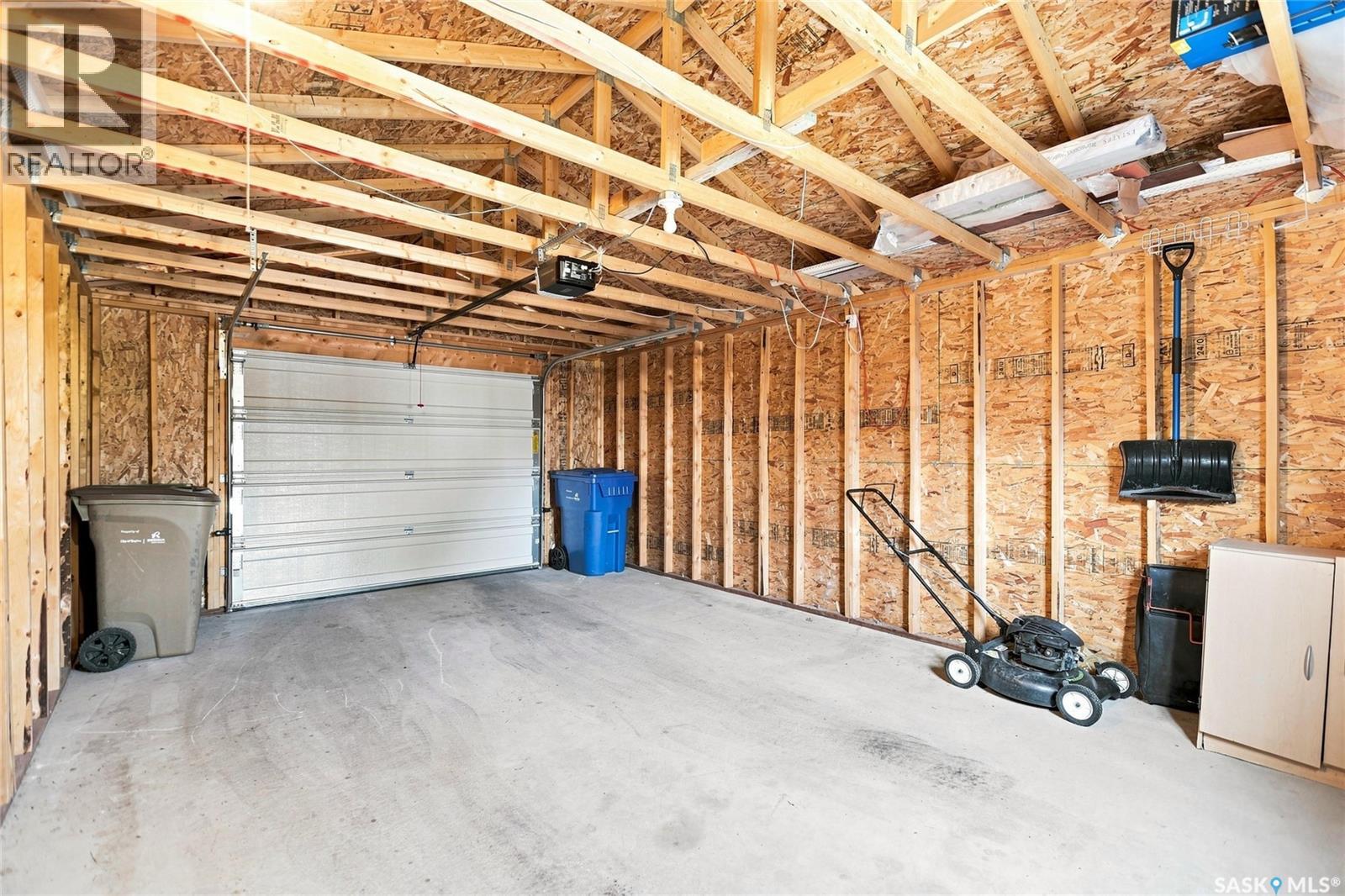 2212 Wallace STREET - 32