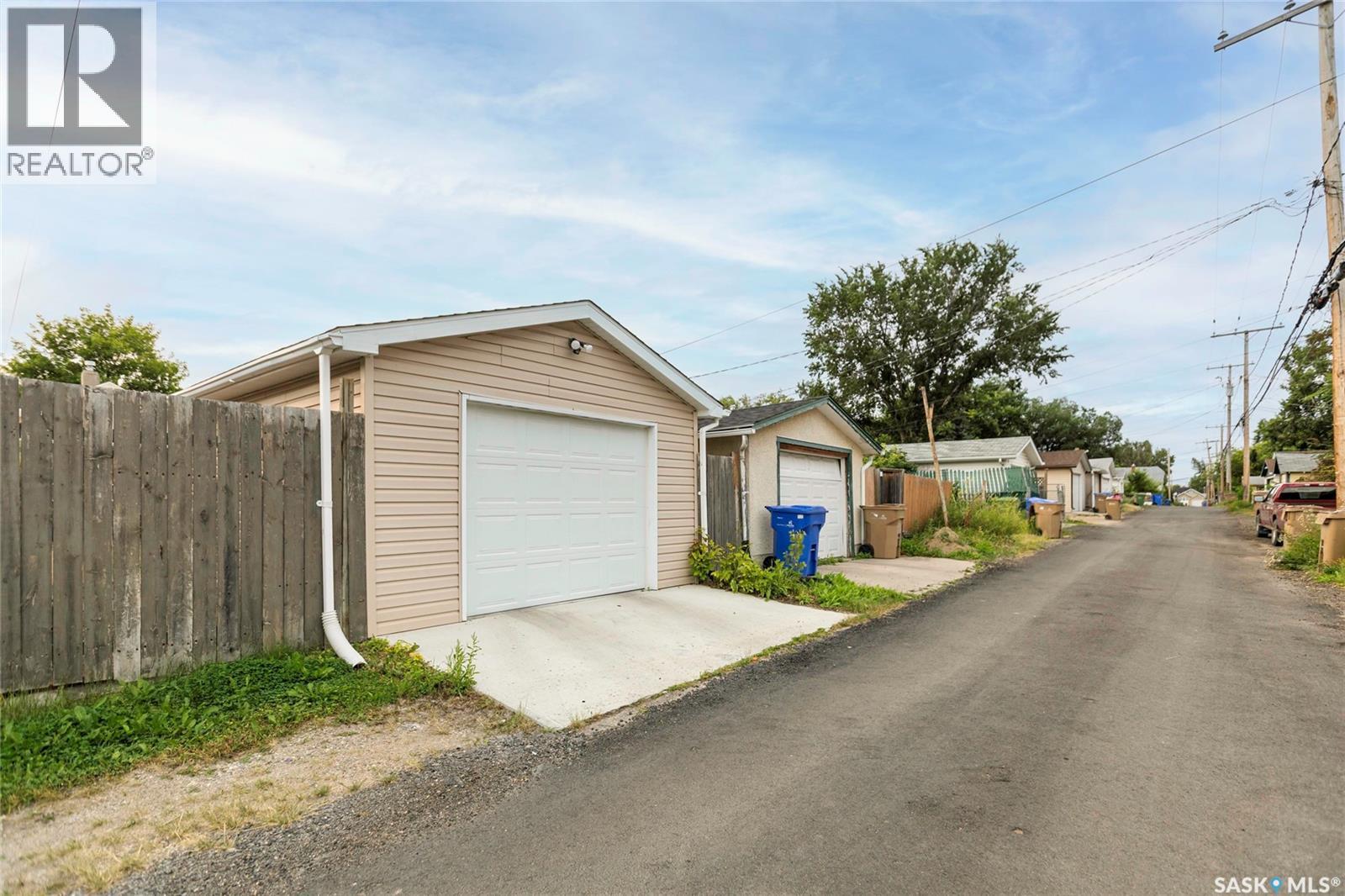 2212 Wallace STREET - 35
