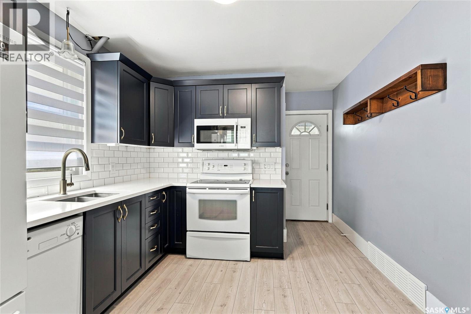 2212 Wallace STREET - 6