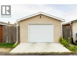 2212 Wallace Street, Regina, SK S4N4A7 Photo 36