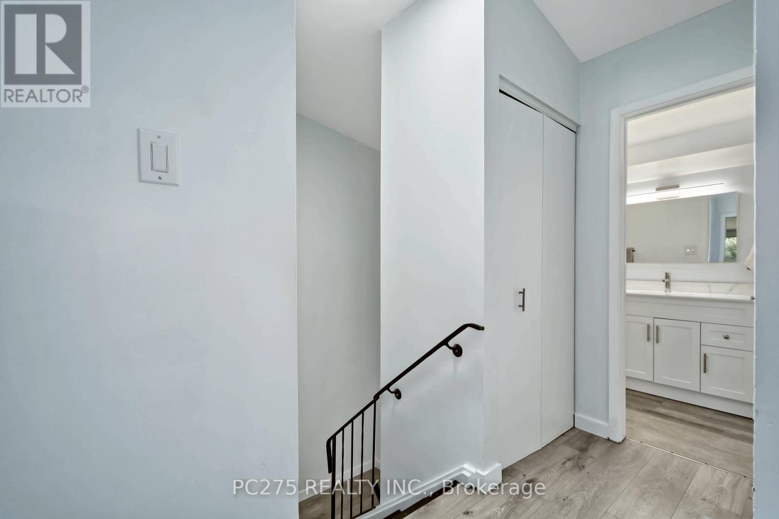 #5 1460 LIMBERLOST ROAD - Image 15