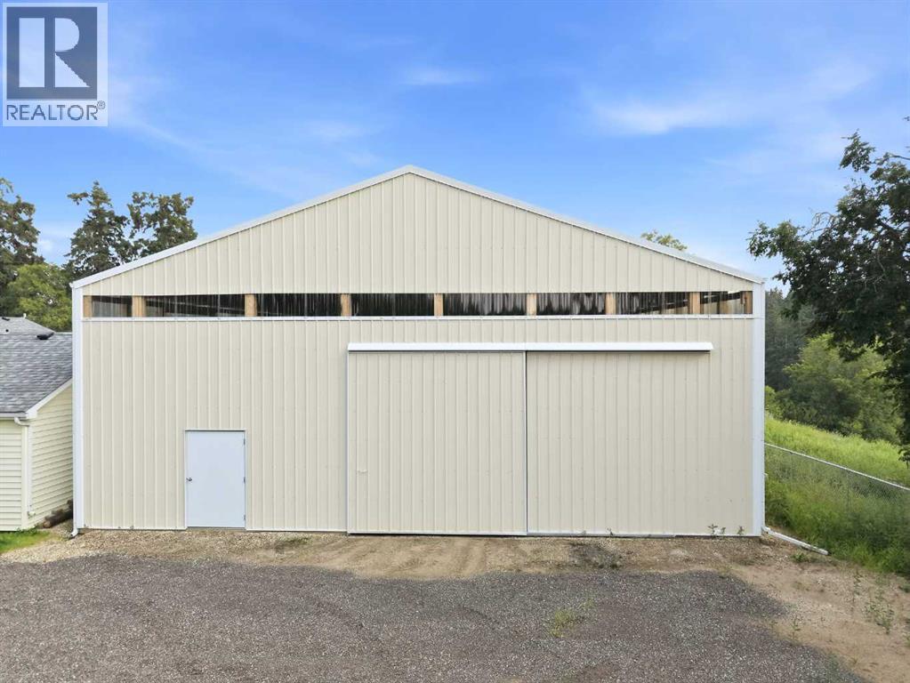 38546 Range Road 272 - Image 37