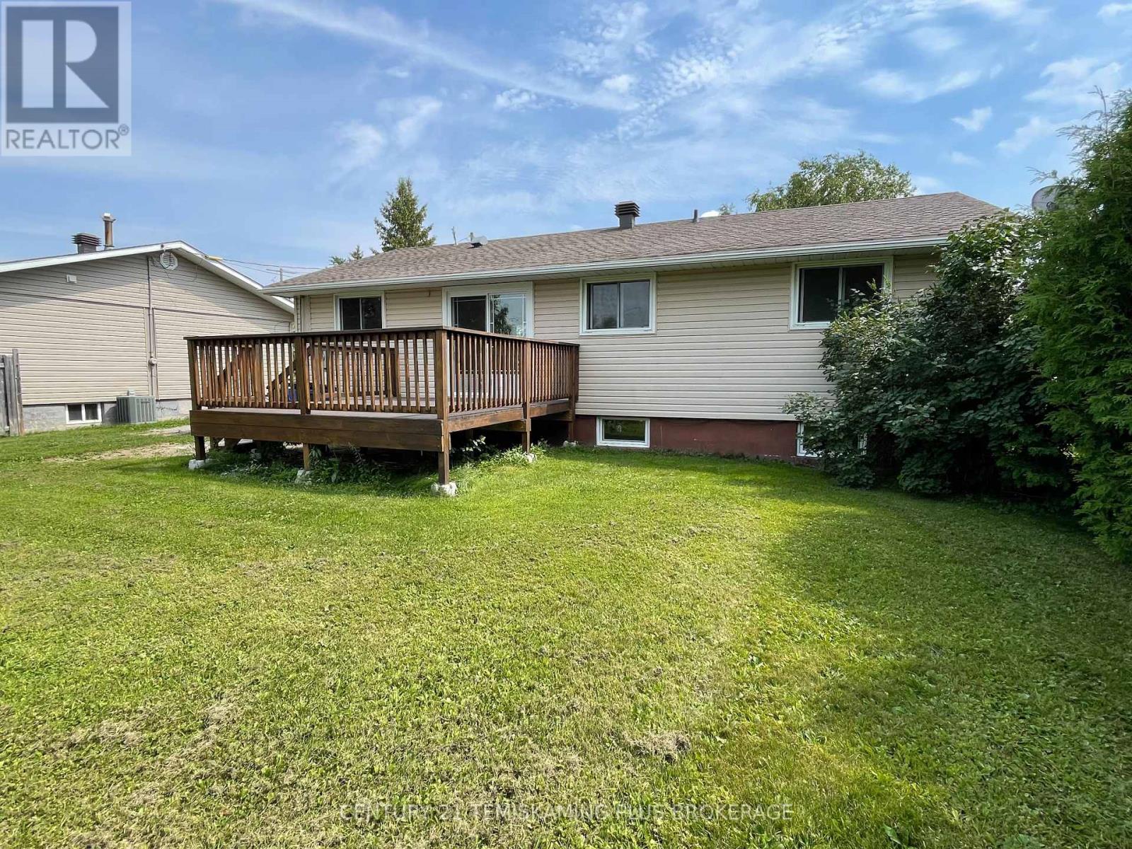 225 HESSLE AVENUE - Image 6