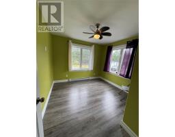 18 Wilsonville Avenue thumbnail 21