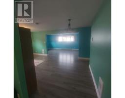 18 Wilsonville Avenue thumbnail 36