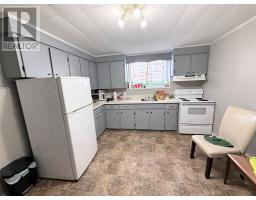 32 Muir Avenue thumbnail 14